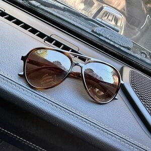 Ray-Ban Classic Tortoise Aviator Sunglasses
